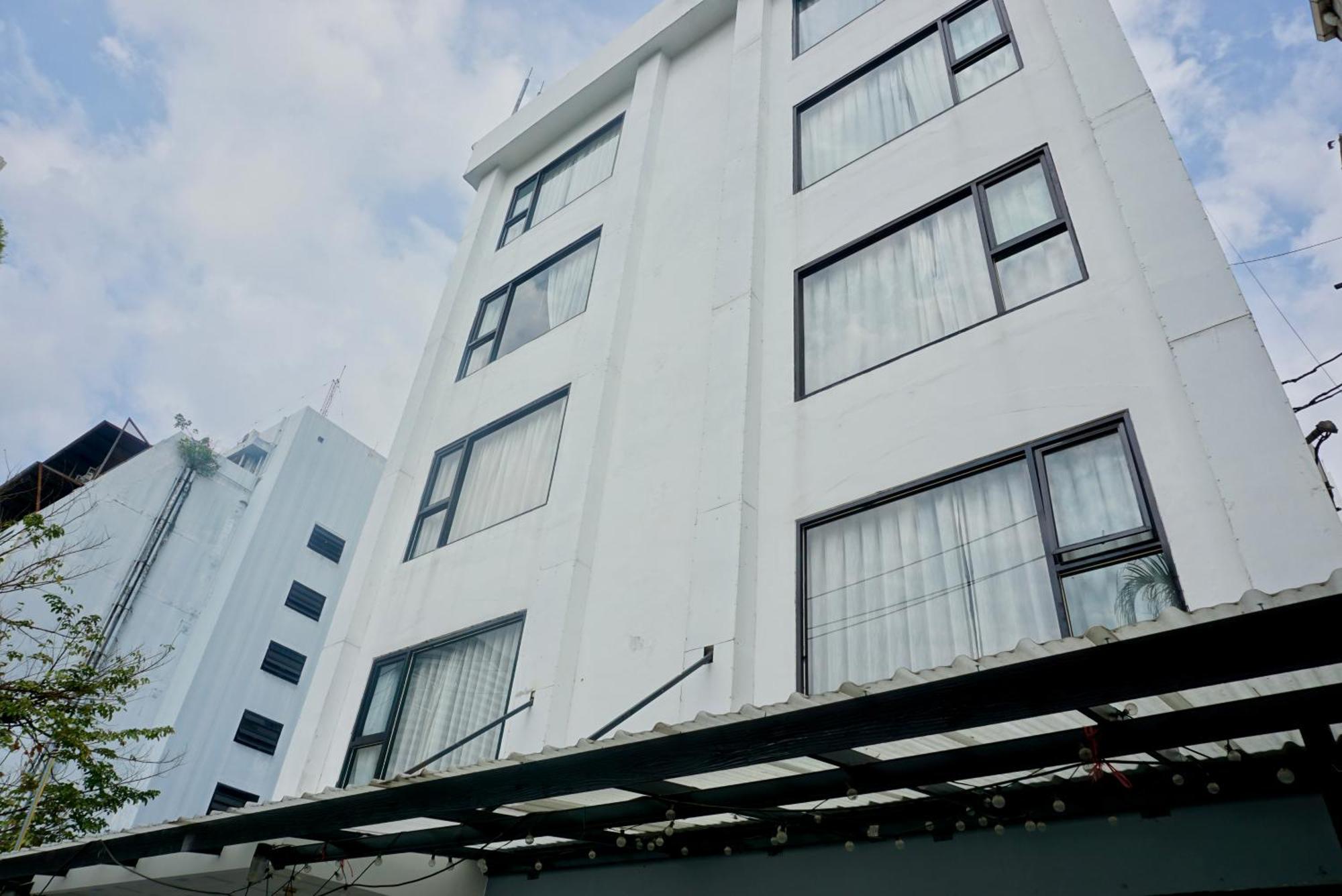 Silom Soi 3 Hash Apartment Hip And Funky With Rooftop View Bangkok Zewnętrze zdjęcie