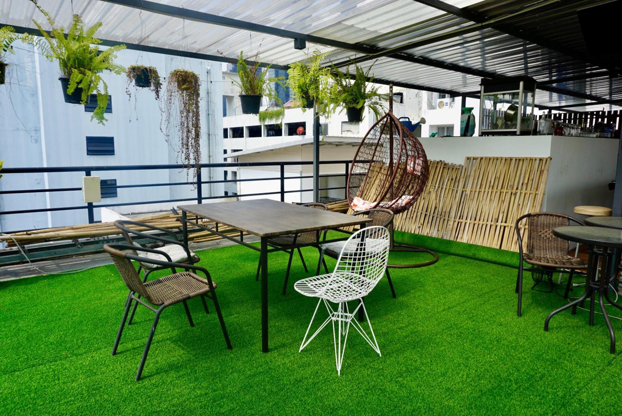 Silom Soi 3 Hash Apartment Hip And Funky With Rooftop View Bangkok Zewnętrze zdjęcie